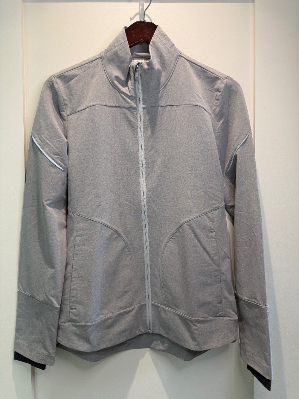 GapFit Athletic Jacket - Grey - XS